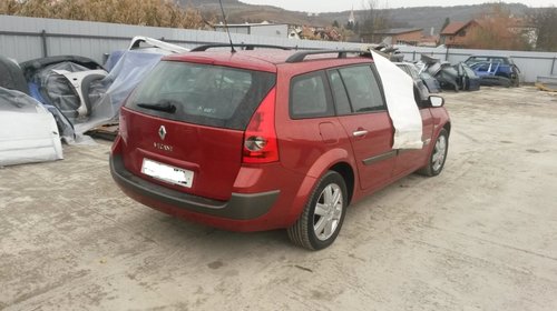 Dezmembrez Renault Megane 2, 1.9 dci, an 2007