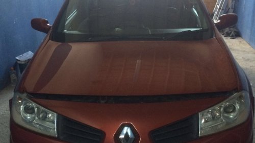 Dezmembrez Renault Megane 2 Facelift