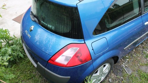 Dezmembrez Renault Megane 2 hatchback coupe