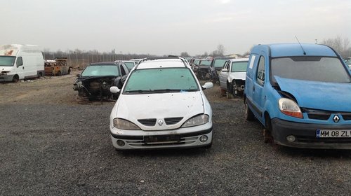 Dezmembrez Renault Megane 2001 break 1.9 dci