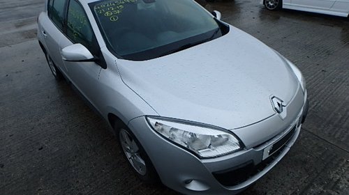 Dezmembrez Renault Megane 3, 1.5dci, orice piesa!