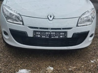 Dezmembrez Renault Megane 3 1.6 benzina an 2010 cod motor K4M-V8