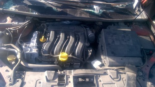 Dezmembrez Renault Megane 3 Coupe, 1.6 16v 81kw, motor K4M858, 2009-14