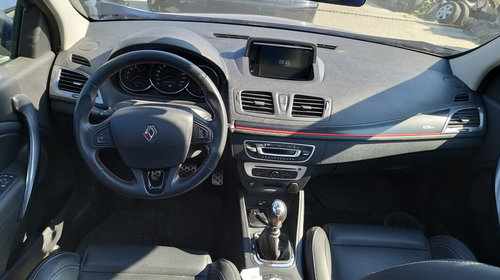 Dezmembrez Renault Megane 3 Facelift Gt LIne 1.6 dci r9m 130 cai 89.000 km