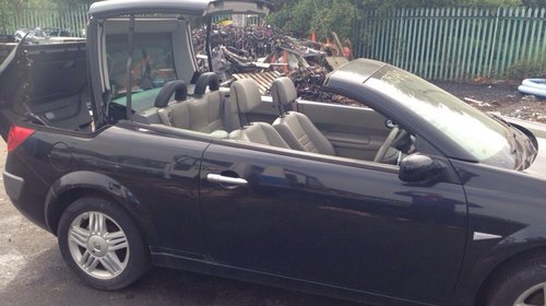 Dezmembrez Renault Megane Cabrio