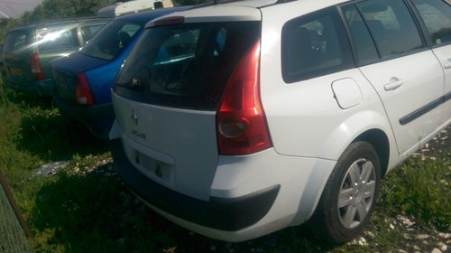 Dezmembrez Renault megane II 1,5 dci an fabricație 2004