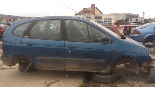 Dezmembrez renault megane scenic 1998 , 1.6 b