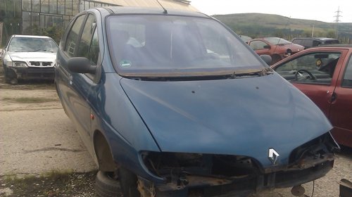 Dezmembrez renault megane scenic 1998 , 1.6 b