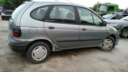 Dezmembrez renault megane scenic, an 2000, 1.9 tdi