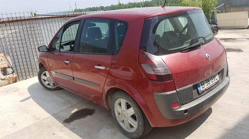 Dezmembrez renault megane scenic an de fabricatie 2005