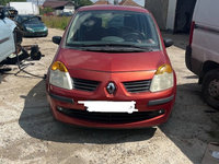 Dezmembrez Renault Modus 2004 1.2 benzina