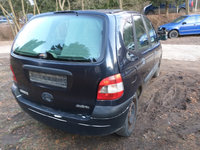 Dezmembrez renault scenic 1.6 16v 2002