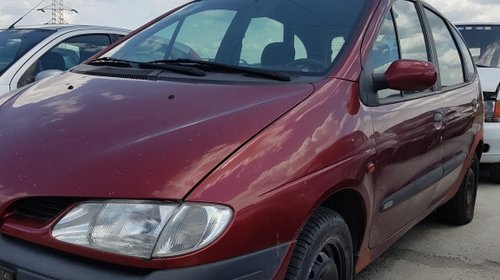 Dezmembrez renault scenic 1.6 benzina an1998