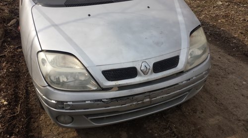 Dezmembrez Renault Scenic 1.9 dci an fabricație 2002