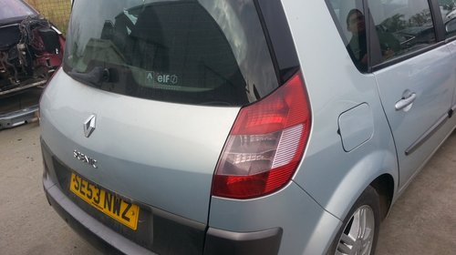 Dezmembrez Renault Scenic 1.9 dci