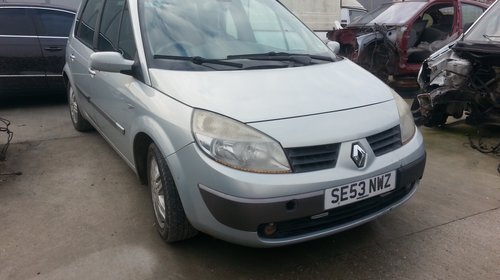 Dezmembrez Renault Scenic 1.9 dci