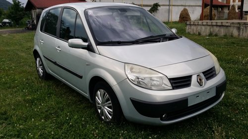 Dezmembrez Renault Scenic 2 1.5 dci