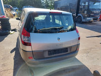 Dezmembrez Renault Scenic 2 1.9 DCI