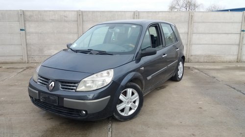 Dezmembrez Renault Scenic 2 an 2006