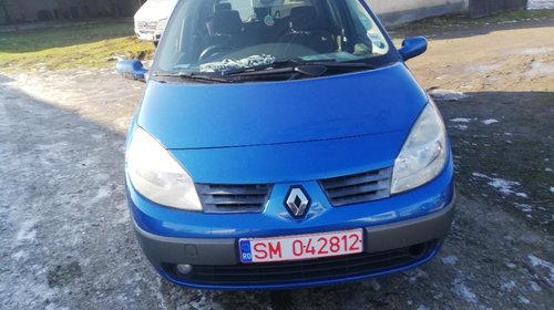 Dezmembrez Renault Scenic 2 Monovolum