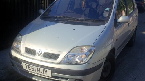 Dezmembrez renault scenic 2002 1.6 benzina CU