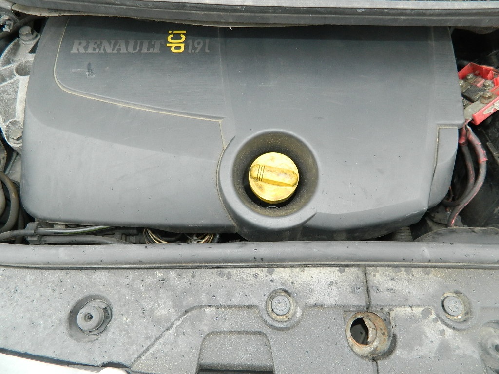 Dezmembrez Renault Scenic , 200320062009 , motor 1.9