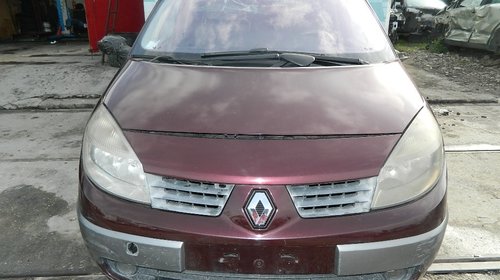 Dezmembrez Renault Scenic ,2003-2006