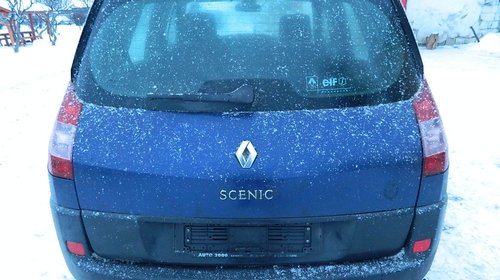 Dezmembrez Renault Scenic - 2004