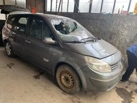 Dezmembrez Renault Scenic 2005