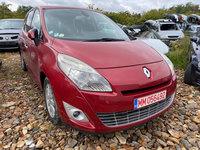 Dezmembrez Renault Scenic 3 1,9 dCi