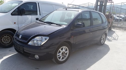 Dezmembrez Renault Scenic, an 2000, 1.9 dci