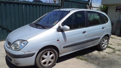 Dezmembrez Renault Scenic an 2000, motor 1598 cc, benzina