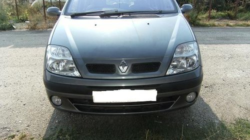 Dezmembrez RENAULT SCENIC din 1999 (1.9 TD) (