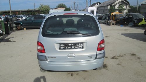 DEZMEMBREZ RENAULT SCENIC din 2003 (1.9 DCI)