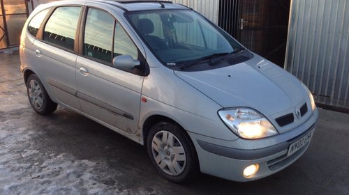 Dezmembrez Renault Scenic