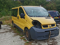 Dezmembrez Renault Trafic 1.9 DCI 2005
