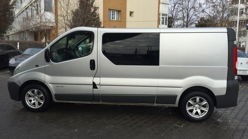 Dezmembrez Renault Trafic 1.9 dci F9Q