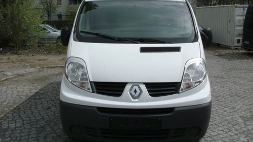 DEZMEMBREZ RENAULT TRAFIC 2.0 fab 2009