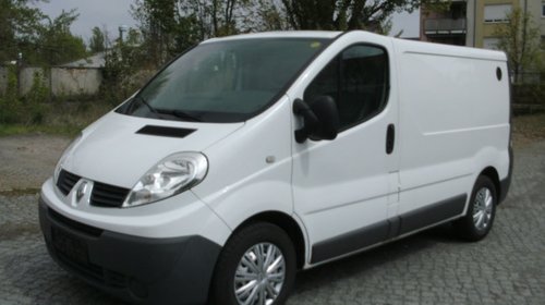 DEZMEMBREZ RENAULT TRAFIC 2.0 fab 2009