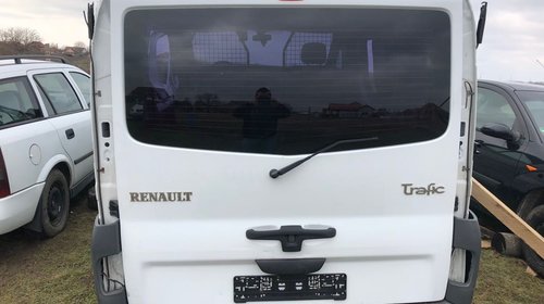 Dezmembrez Renault Trafic 2 Van 1,9 dCi ,74 kw an 2001
