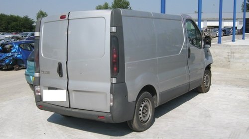 Dezmembrez Renault Trafic din 2002, 1.9d,