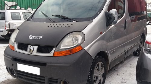 Dezmembrez Renault Trafic II an fabr. 2003, 2