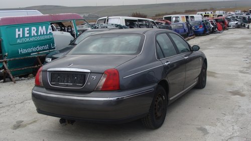 Dezmembrez Rover 75