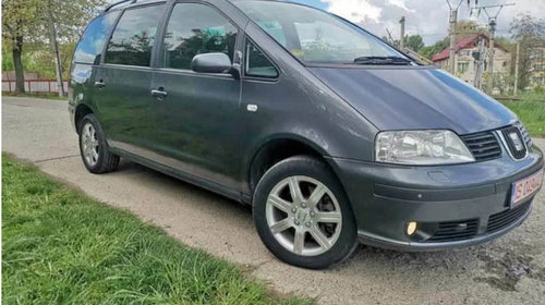 Dezmembrez SEAT Alhambra piese Motor 1.9 tdi 