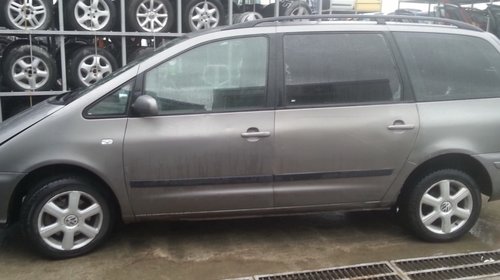 Dezmembrez SEAT ALHAMBRA TYP 7M an fab. 2004, 1.9D TDI PD