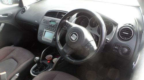 Dezmembrez Seat Altea 2.0 TDI,140cp,2005