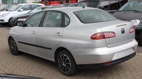 Dezmembrez Seat Cordoba 2003 sedan 1.4 bby