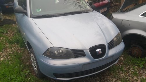 Dezmembrez seat ibiza 1.2 an 2005