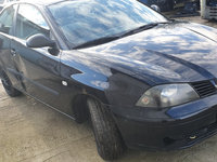 Dezmembrez Seat Ibiza 1.4 benzina An 2003 cod culoare LC9Z