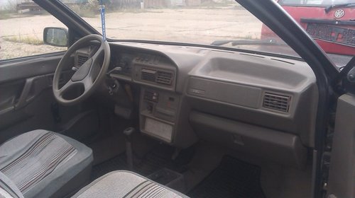 Dezmembrez Seat Ibiza,1991, 1460 benzina, 63 kw